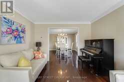 1305 MONKS PASSAGE | Oakville Ontario | Slide Image Thirteen