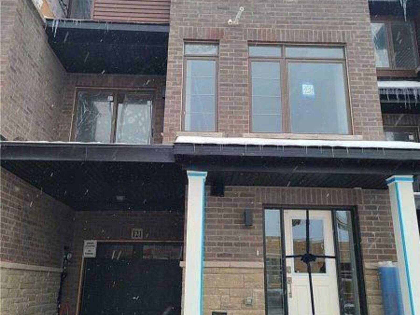 121 - 61 SOHO STREET, Hamilton, Ontario L8J 2R5