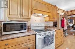 3909 RICHVIEW ROAD | Innisfil Ontario | Slide Image Ten