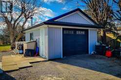 355 RIDGE ROAD W | Grimsby Ontario | Slide Image Eleven