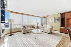 711 - 120 PROMENADE CIRCLE | Vaughan Ontario | Slide Image Twelve