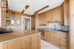711 - 120 PROMENADE CIRCLE | Vaughan Ontario | Slide Image Sixteen