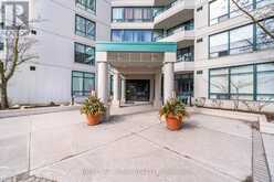 711 - 120 PROMENADE CIRCLE | Vaughan Ontario | Slide Image Two