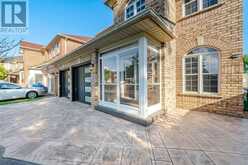 4 SUNNYBROOK CRESCENT | Brampton Ontario | Slide Image Eight