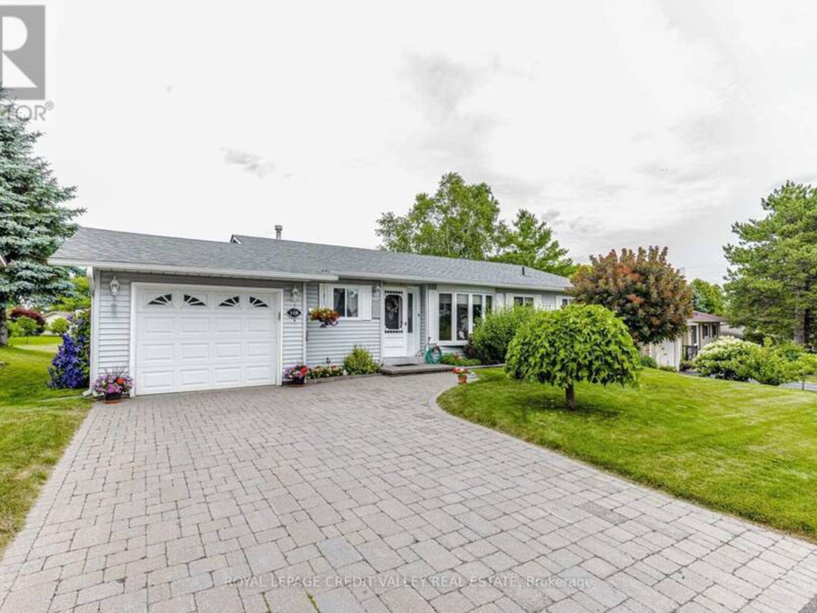 118 TECUMSETH PINES DRIVE, New Tecumseth, Ontario L0G 1W0