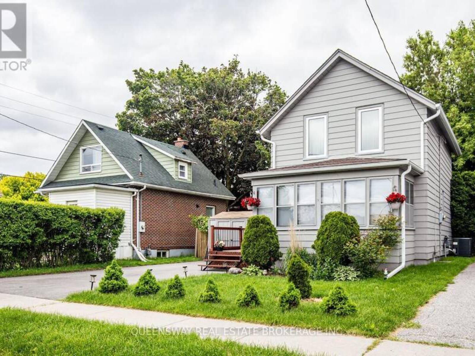 340 FRENCH STREET, Oshawa, Ontario L1G 5N7