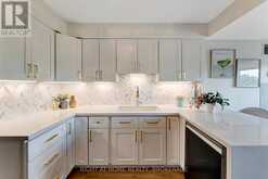 802 - 2190 LAKESHORE ROAD | Burlington Ontario | Slide Image Eight