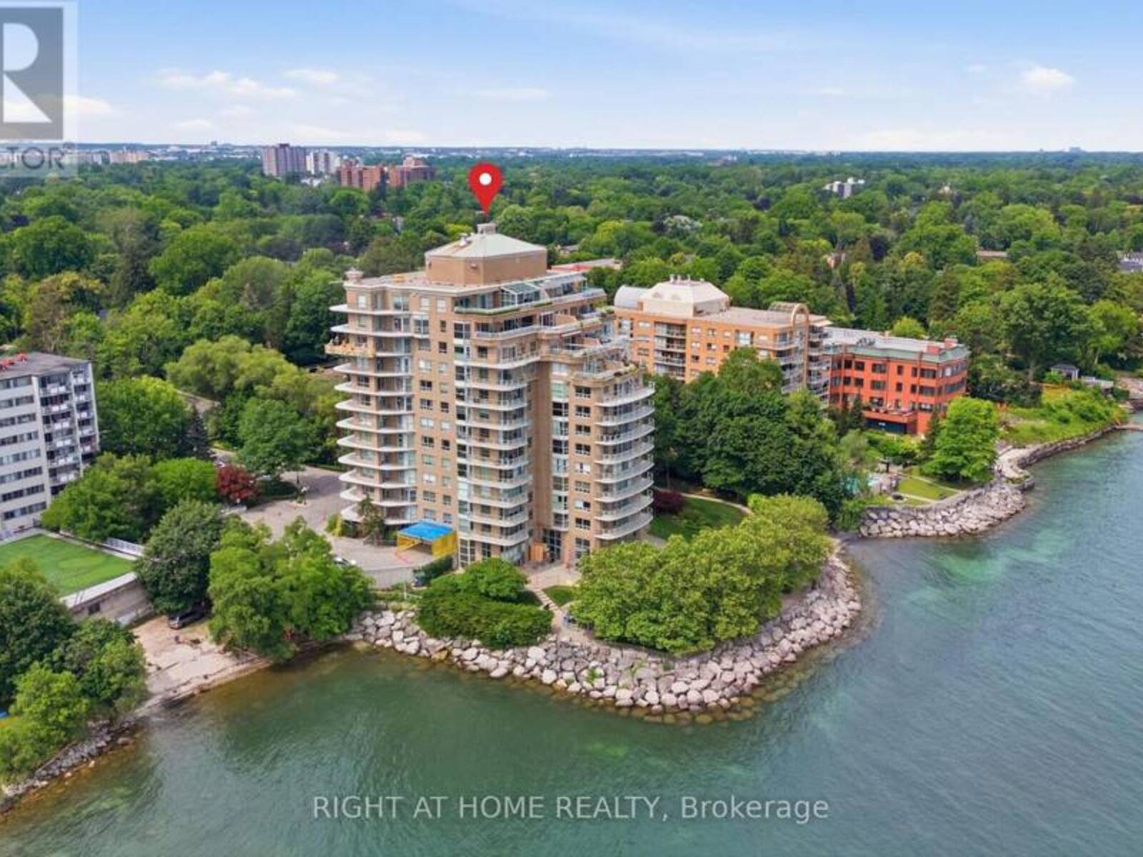 802 - 2190 LAKESHORE ROAD, Burlington, Ontario L7R 4K1