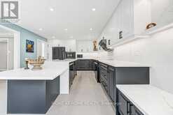 35 HARMONY HILL CRESCENT | Richmond Hill Ontario | Slide Image Fifteen
