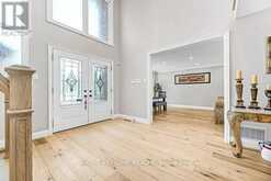 35 HARMONY HILL CRESCENT | Richmond Hill Ontario | Slide Image Eight