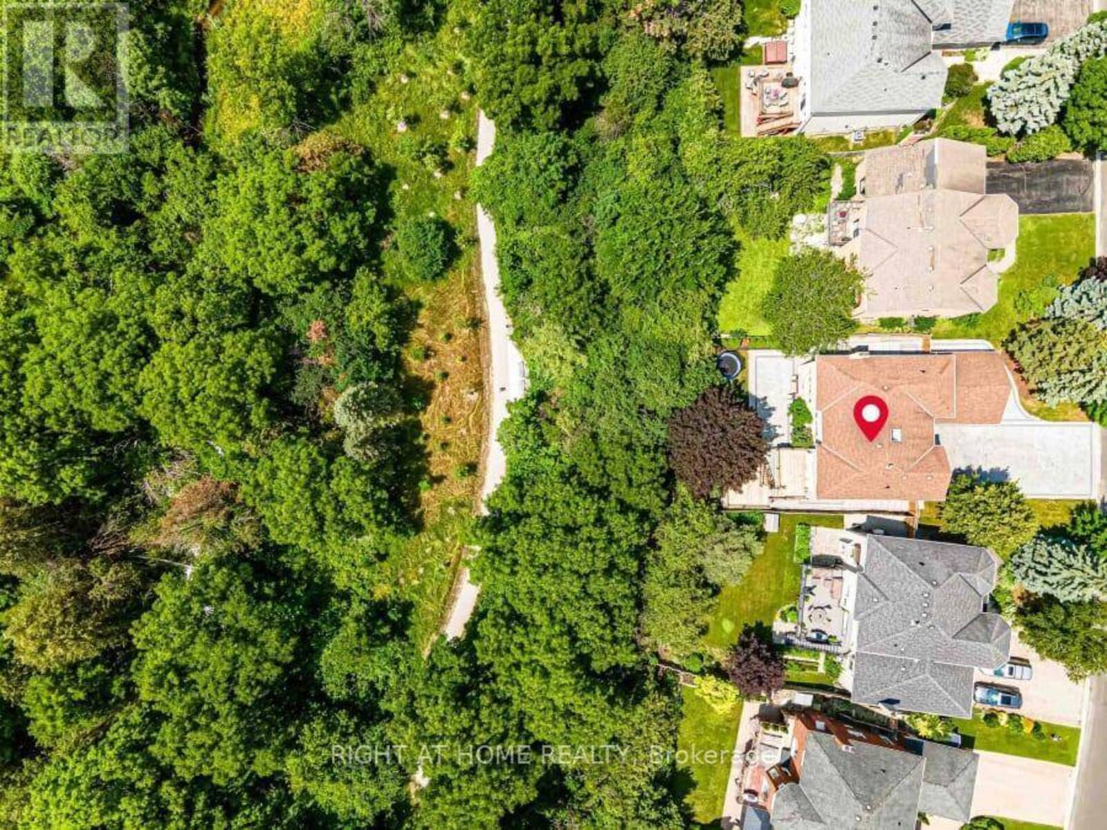 35 HARMONY HILL CRESCENT, Richmond Hill, Ontario L4C 8Z2