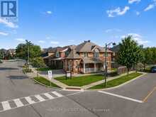 901 BENNETT BOULEVARD | Milton Ontario | Slide Image Three