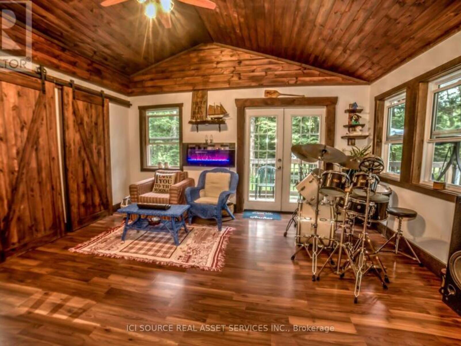 UNIT 5 - 1218 MILFORD BAY ROAD, Muskoka Lakes, Ontario P0B 1E0