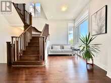 300 KING ROAD | Richmond Hill Ontario | Slide Image Sixteen