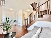300 KING ROAD | Richmond Hill Ontario | Slide Image Twenty-one