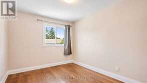 36 - 250 BRIDLETOWNE CIRCLE | Toronto Ontario | Slide Image Fourteen