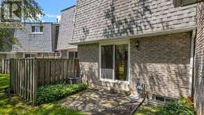 36 - 250 BRIDLETOWNE CIRCLE | Toronto Ontario | Slide Image Thirty-one