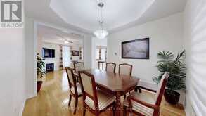 2 WELLSPRINGS DRIVE | Brampton Ontario | Slide Image Ten