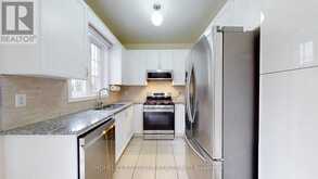 2 WELLSPRINGS DRIVE | Brampton Ontario | Slide Image Eleven
