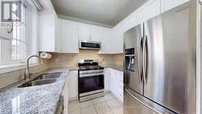 2 WELLSPRINGS DRIVE | Brampton Ontario | Slide Image Twelve