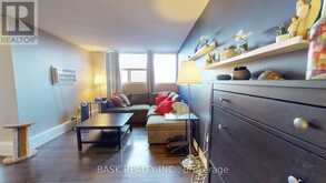 706 - 2900 BATTLEFORD ROAD | Mississauga Ontario | Slide Image Ten