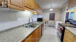 706 - 2900 BATTLEFORD ROAD | Mississauga Ontario | Slide Image Nineteen