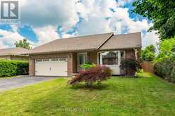 95 ALLEN STREET | Tillsonburg Ontario | Slide Image Three