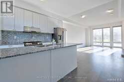 2501 LITTLEFIELD CRESCENT | Oakville Ontario | Slide Image Thirteen