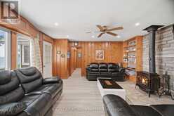 33 DERNER LINE | Dunnville Ontario | Slide Image Thirty