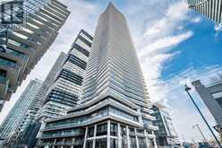 4305 - 38 ANNIE CRAIG DRIVE | Toronto Ontario | Slide Image One