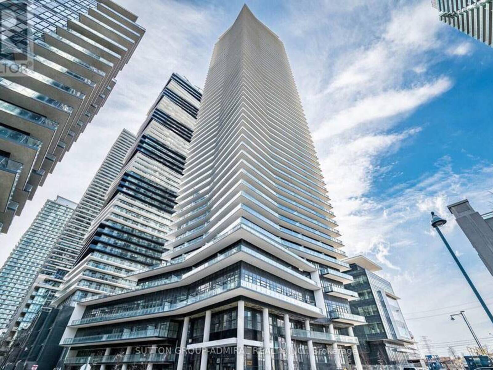 4305 - 38 ANNIE CRAIG DRIVE, Toronto, Ontario M8V 0A8