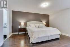 14 MCGEE CRESCENT | Aurora Ontario | Slide Image Twenty-two