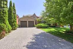 14 MCGEE CRESCENT | Aurora Ontario | Slide Image One