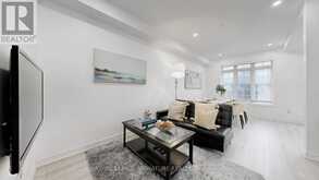 2864 BUR OAK AVENUE | Markham Ontario | Slide Image Four