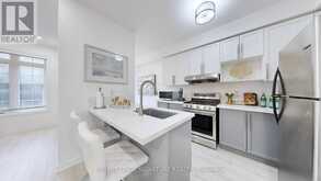 2864 BUR OAK AVENUE | Markham Ontario | Slide Image Eight