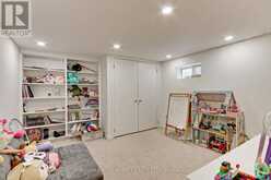 13 PATRICK DRIVE | Aurora Ontario | Slide Image Thirty-nine