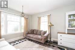 105 BARRIE STREET | Bradford West Gwillimbury Ontario | Slide Image Seventeen