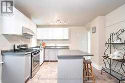 105 BARRIE STREET | Bradford West Gwillimbury Ontario | Slide Image Six
