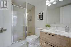 1404 - 60 DISERA DRIVE | Vaughan Ontario | Slide Image Twenty