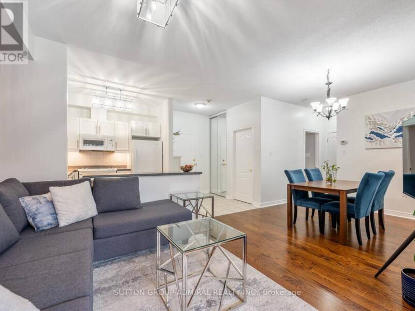 102 - 9944 KEELE STREET, Vaughan, Ontario L6A 3Z4