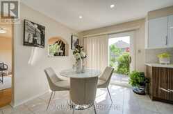 8 BROOKLYN CRESCENT | Markham Ontario | Slide Image Twelve