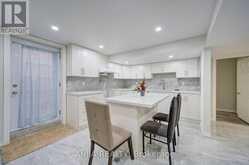 8 BROOKLYN CRESCENT | Markham Ontario | Slide Image Thirty-seven