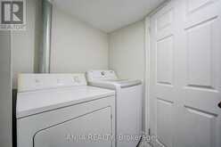 8 BROOKLYN CRESCENT | Markham Ontario | Slide Image Forty-four