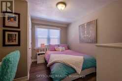 28 EAST 39TH STREET | Hamilton Ontario | Slide Image Ten