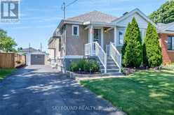 28 EAST 39TH STREET | Hamilton Ontario | Slide Image Two