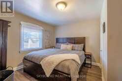 28 EAST 39TH STREET | Hamilton Ontario | Slide Image Nine