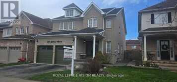 122 MEDLAND AVENUE | Whitby Ontario | Slide Image One