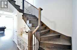174 STEVENSON CRESCENT | Bradford West Gwillimbury Ontario | Slide Image Nine