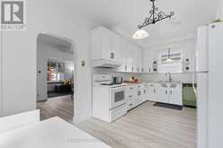 157 EAST 5TH STREET | Hamilton Ontario | Slide Image Fifteen