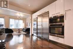 16 DENARIUS CRESCENT | Richmond Hill Ontario | Slide Image Six